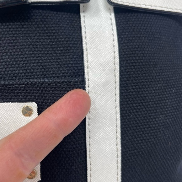 Henri Bendel Jetsetter Backpack 3Way Convertible Shoulder - Picture 13 of 13